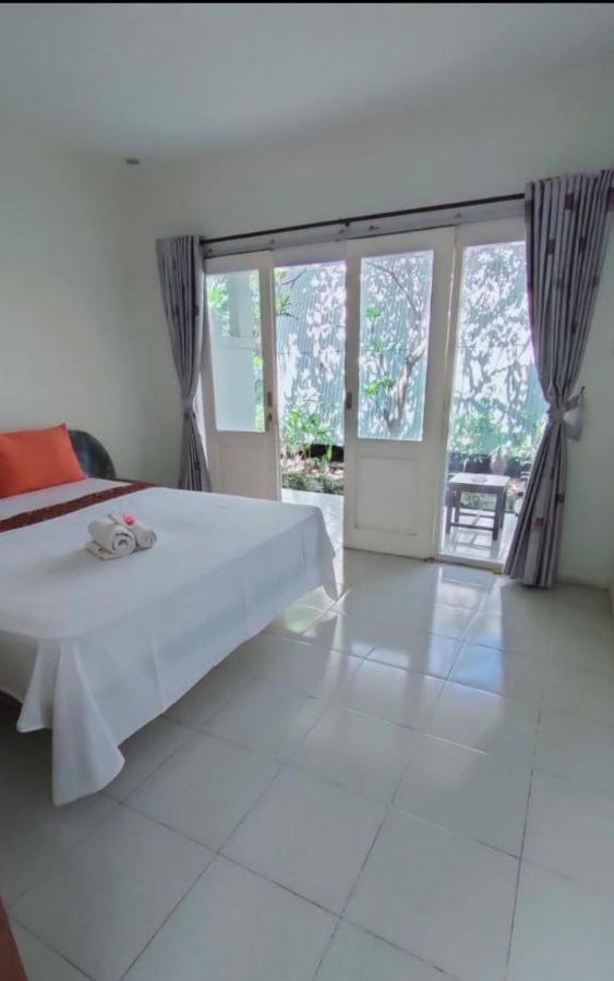 Pineapple Guest House Gili Air Exteriér fotografie