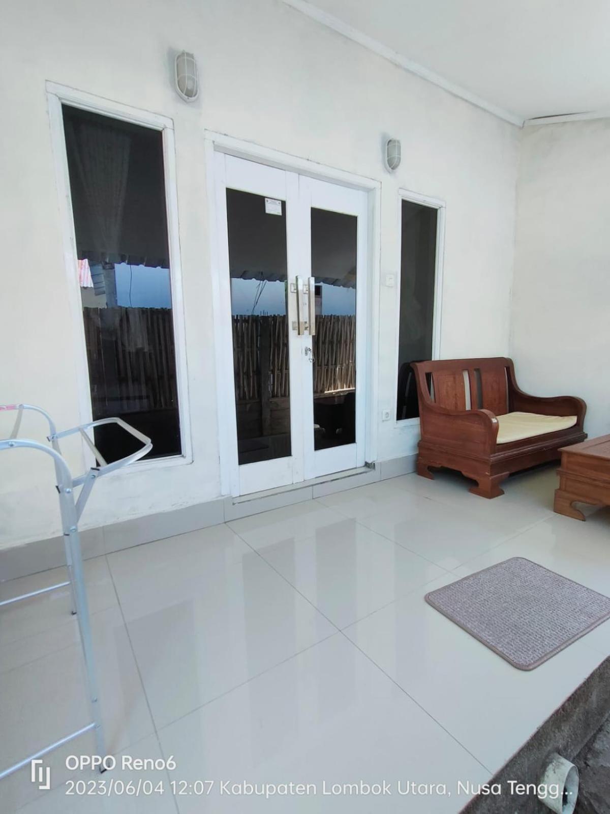 Pineapple Guest House Gili Air Exteriér fotografie