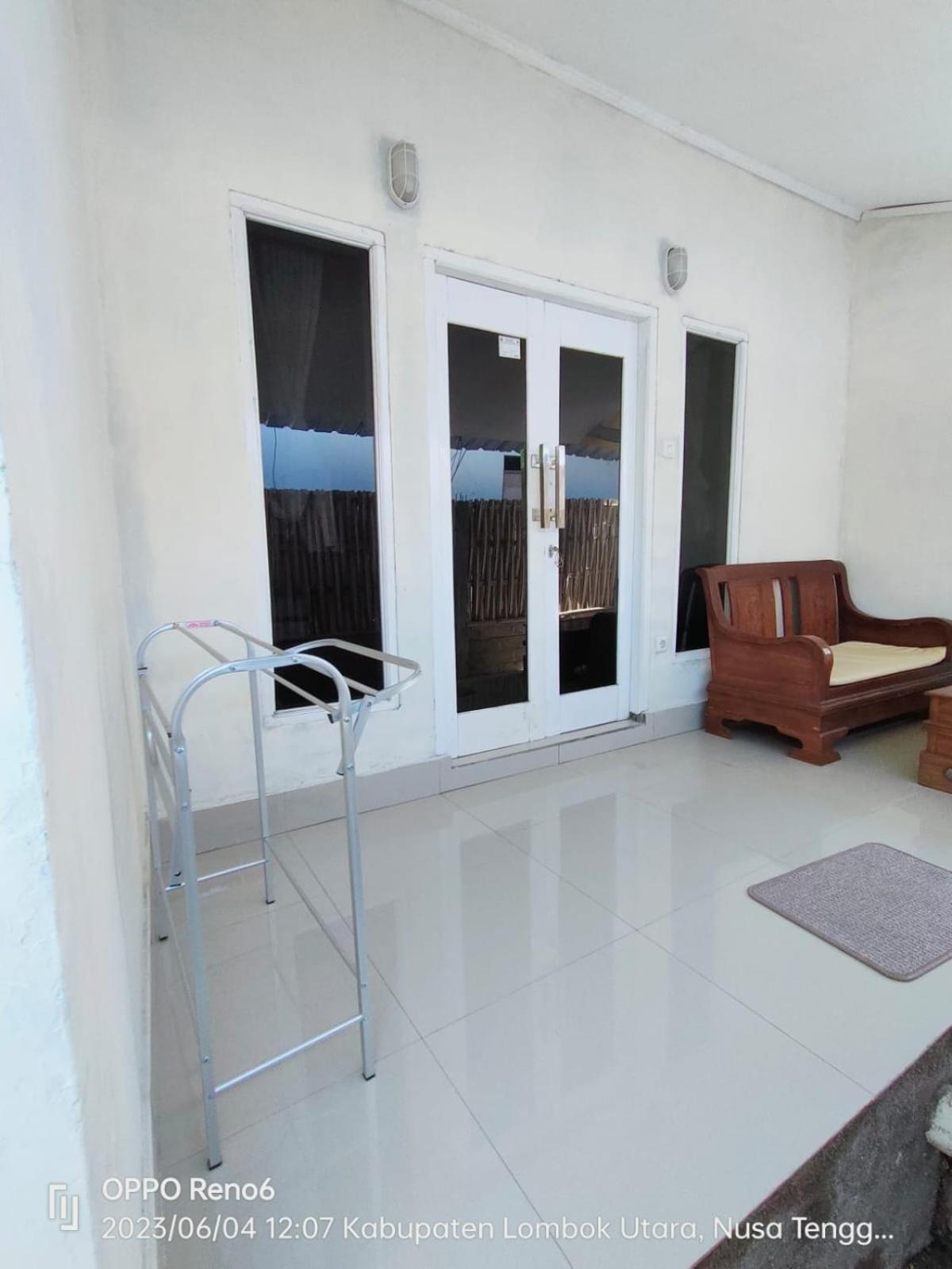 Pineapple Guest House Gili Air Exteriér fotografie